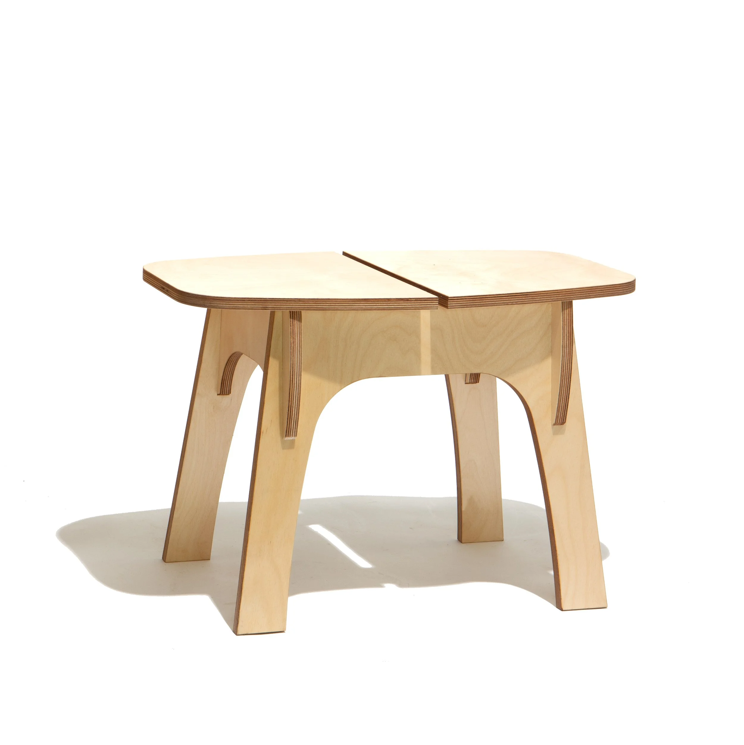 F1.2 Universal Loveseat ply table_9245.jpg