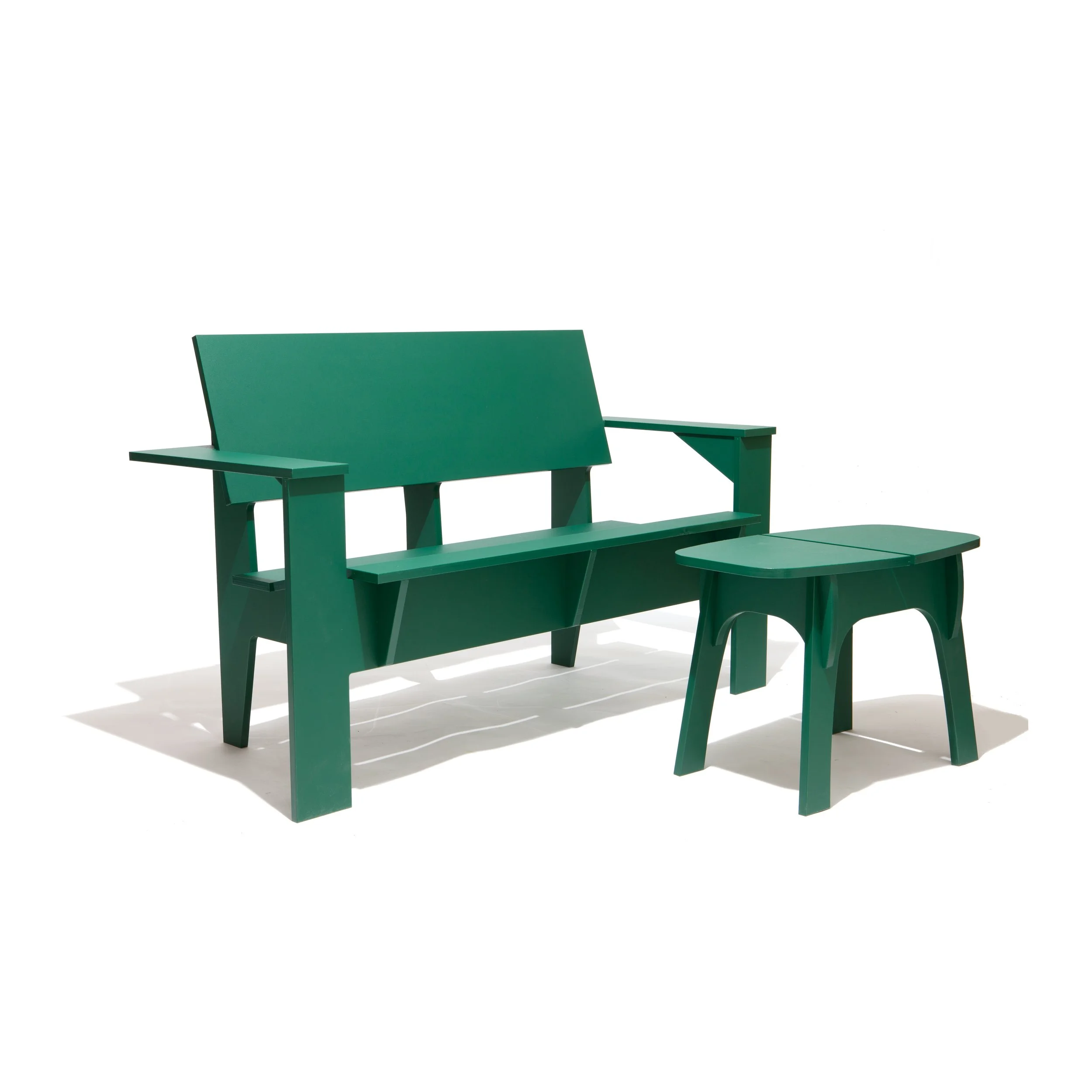 F1.2 Outdoor Universal Loveseat and Side Table