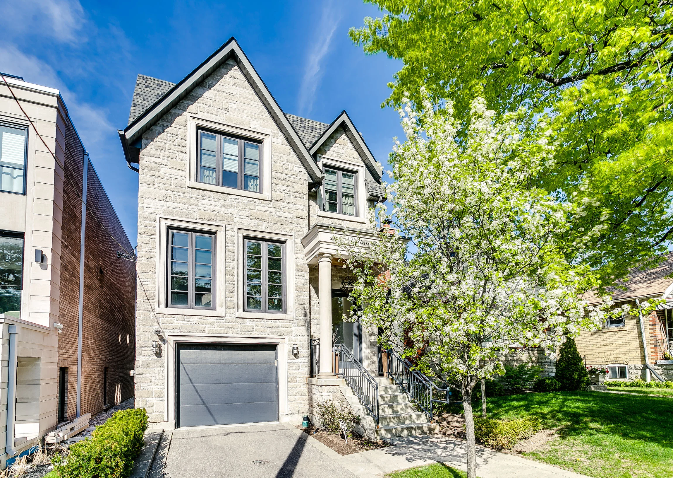 142latimerave-001.jpg