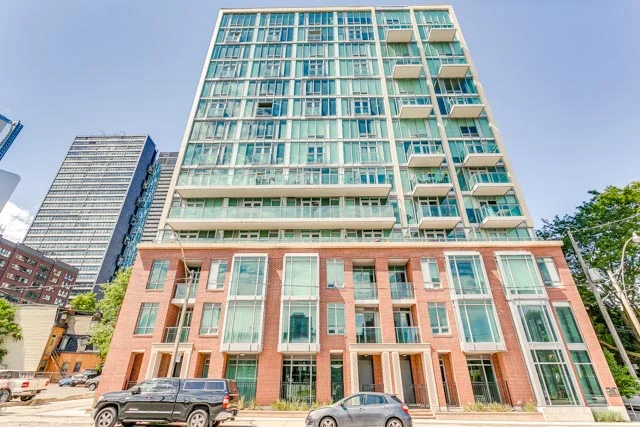 220georgest-003.jpg