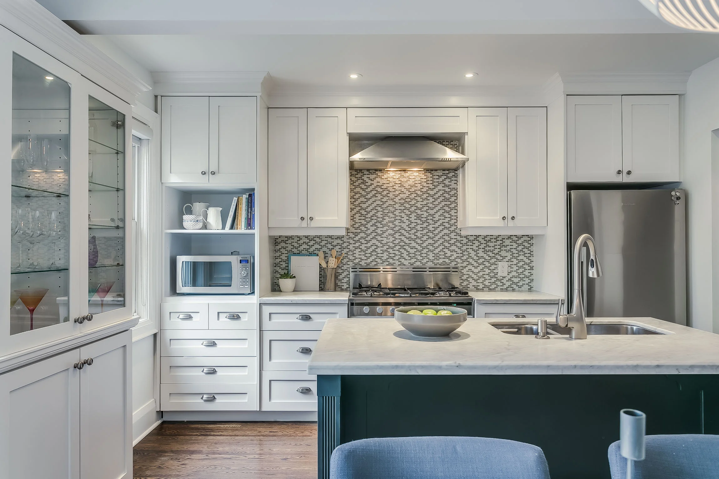 52latimerave-025.jpg