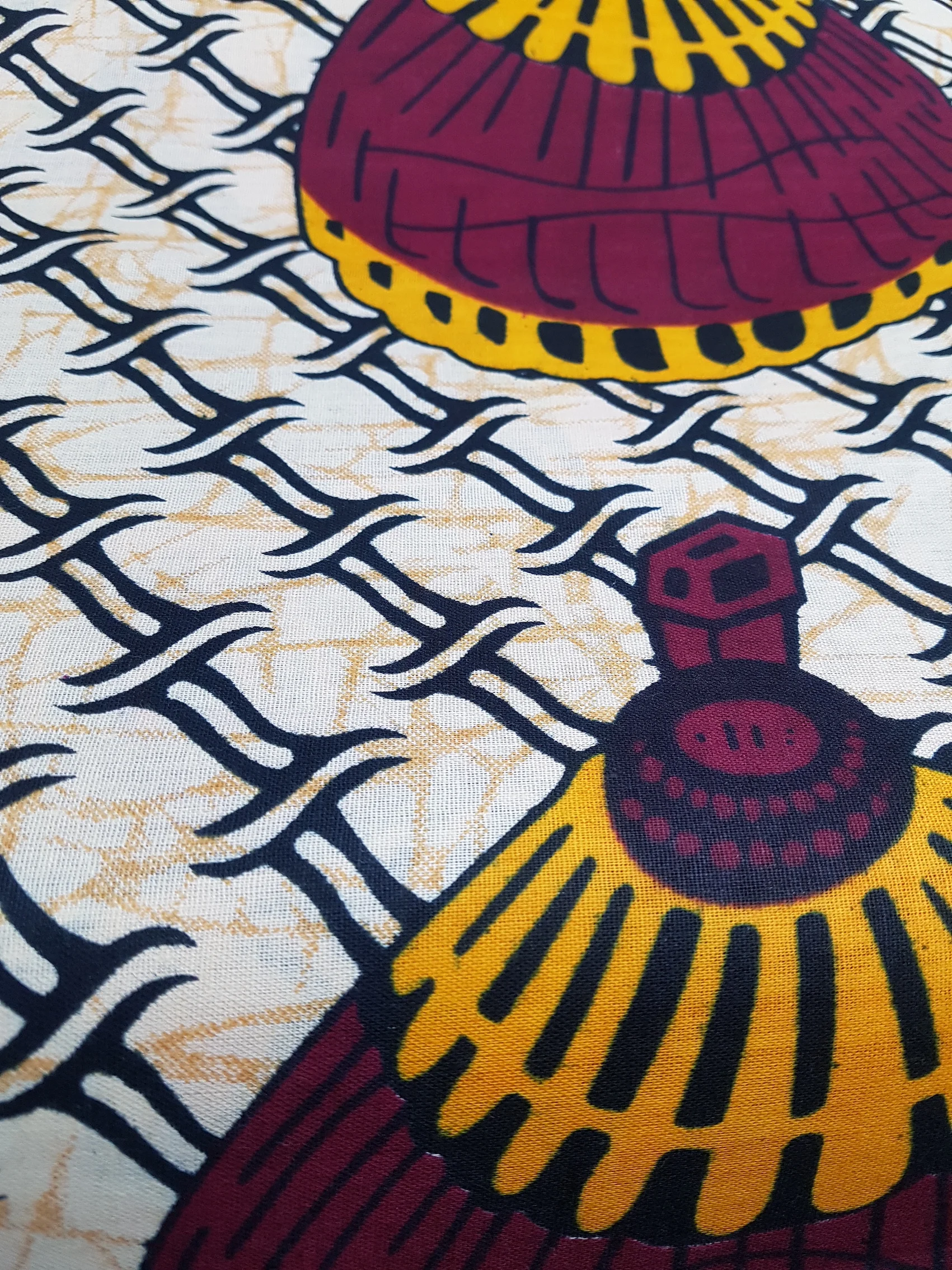 Maroon & yellow lattice