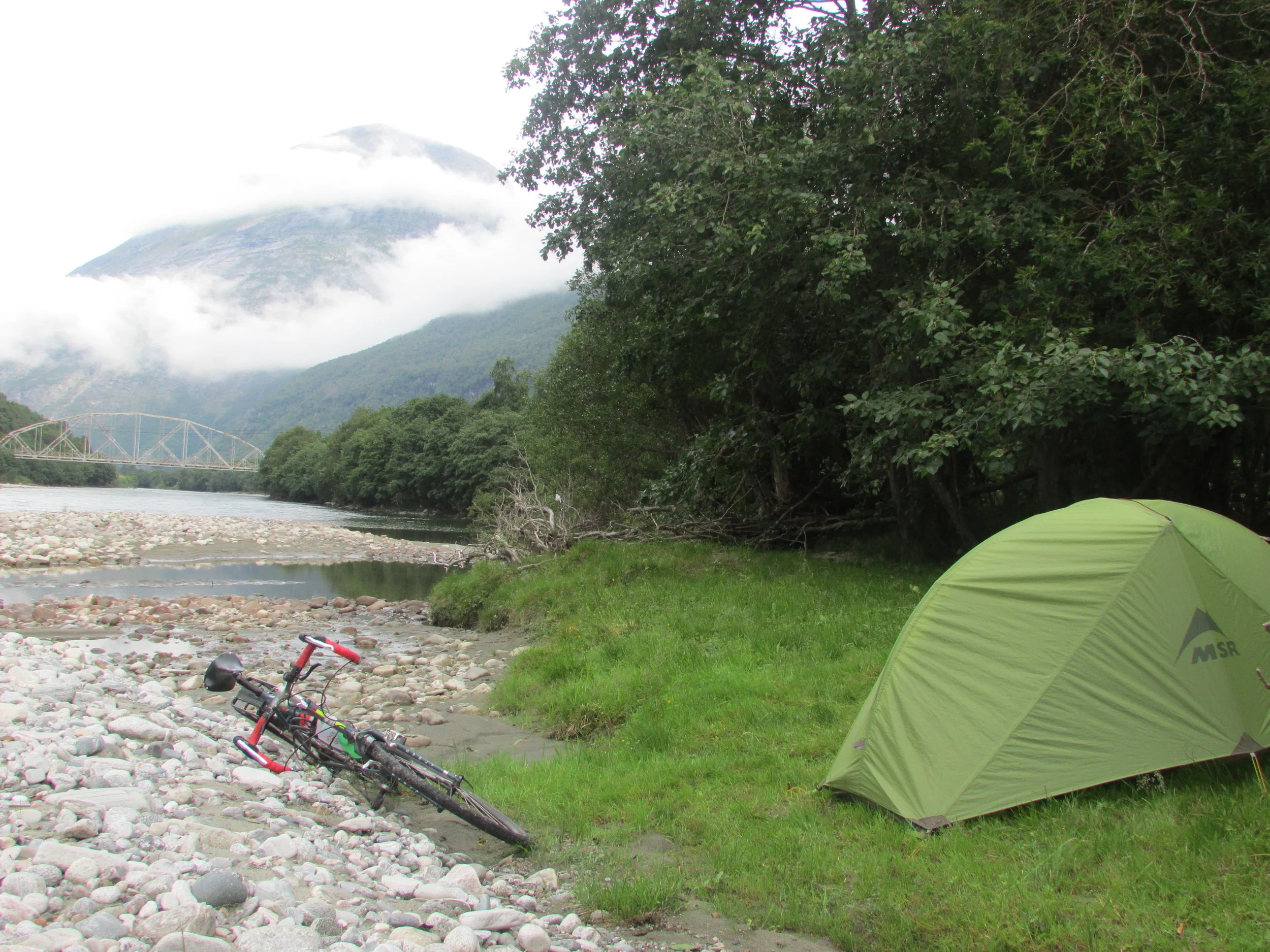 Fjordside camping