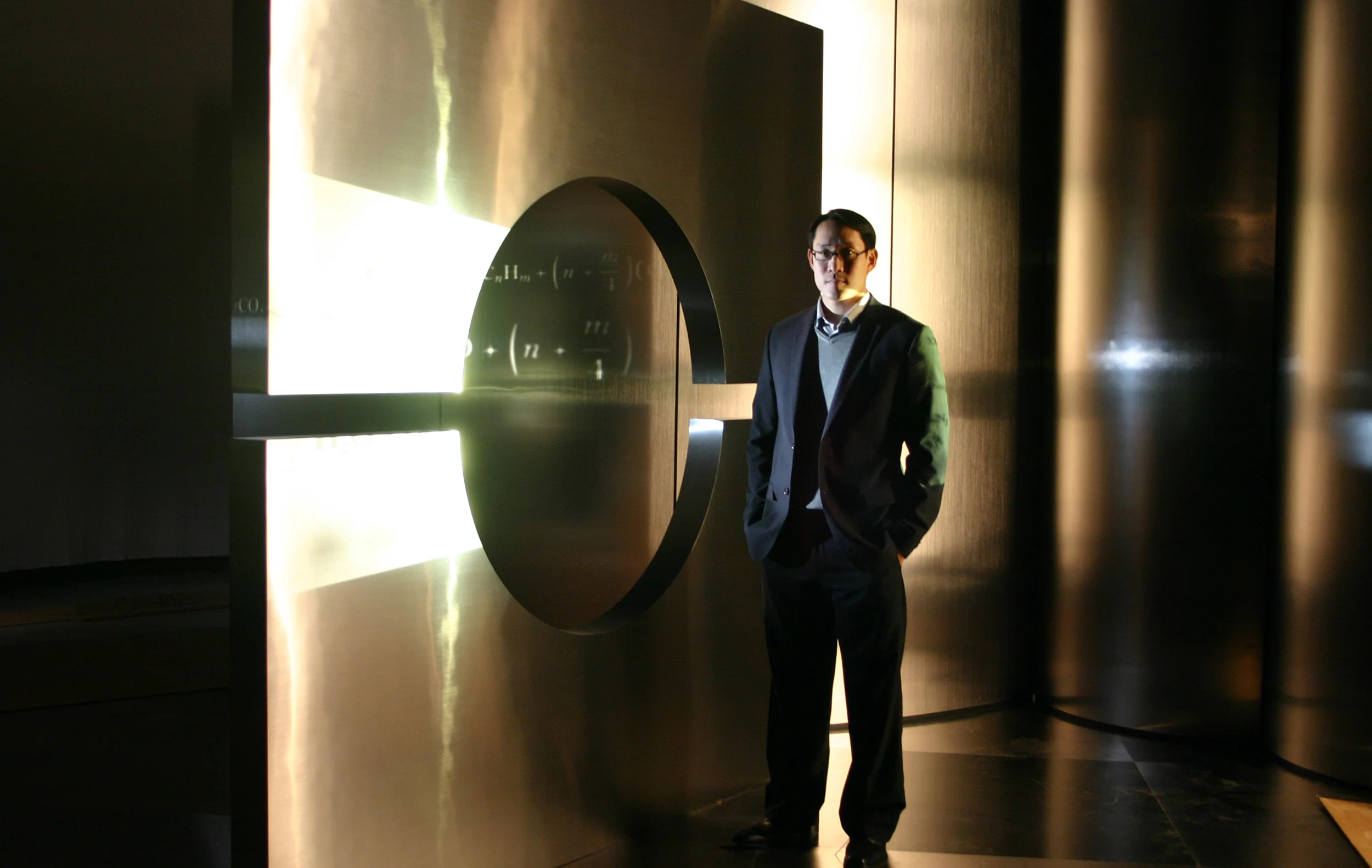 crpped circlie with protrait.jpg