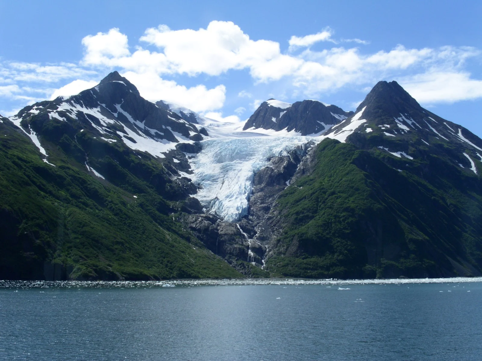 hanging_glacier.jpg