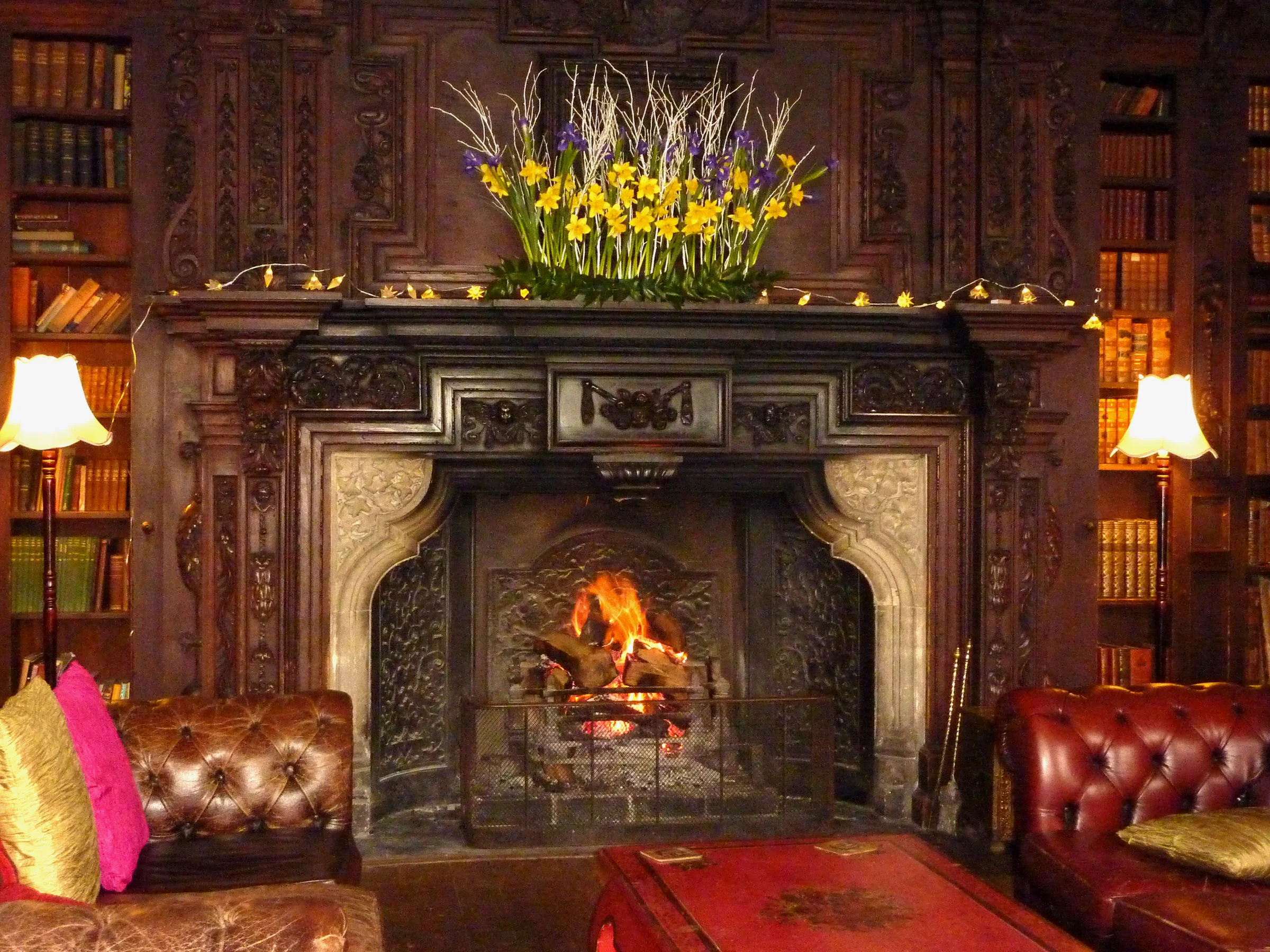 oxon-hoath-fireplace-library1.jpg