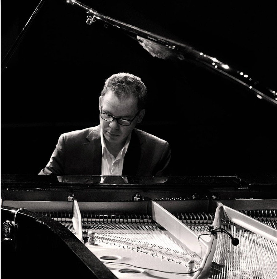 Bard Turner - piano.jpg