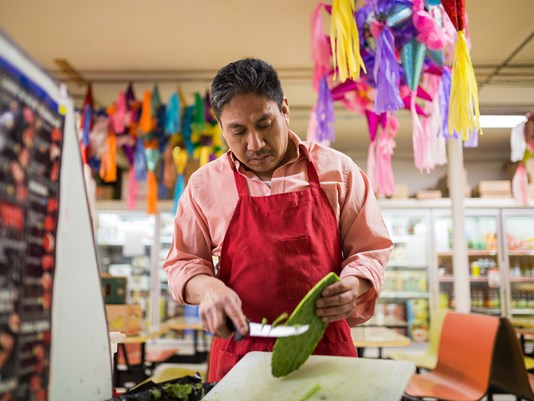 hispanic worker2.jpg
