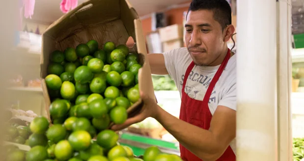 hispanic worker.jpg