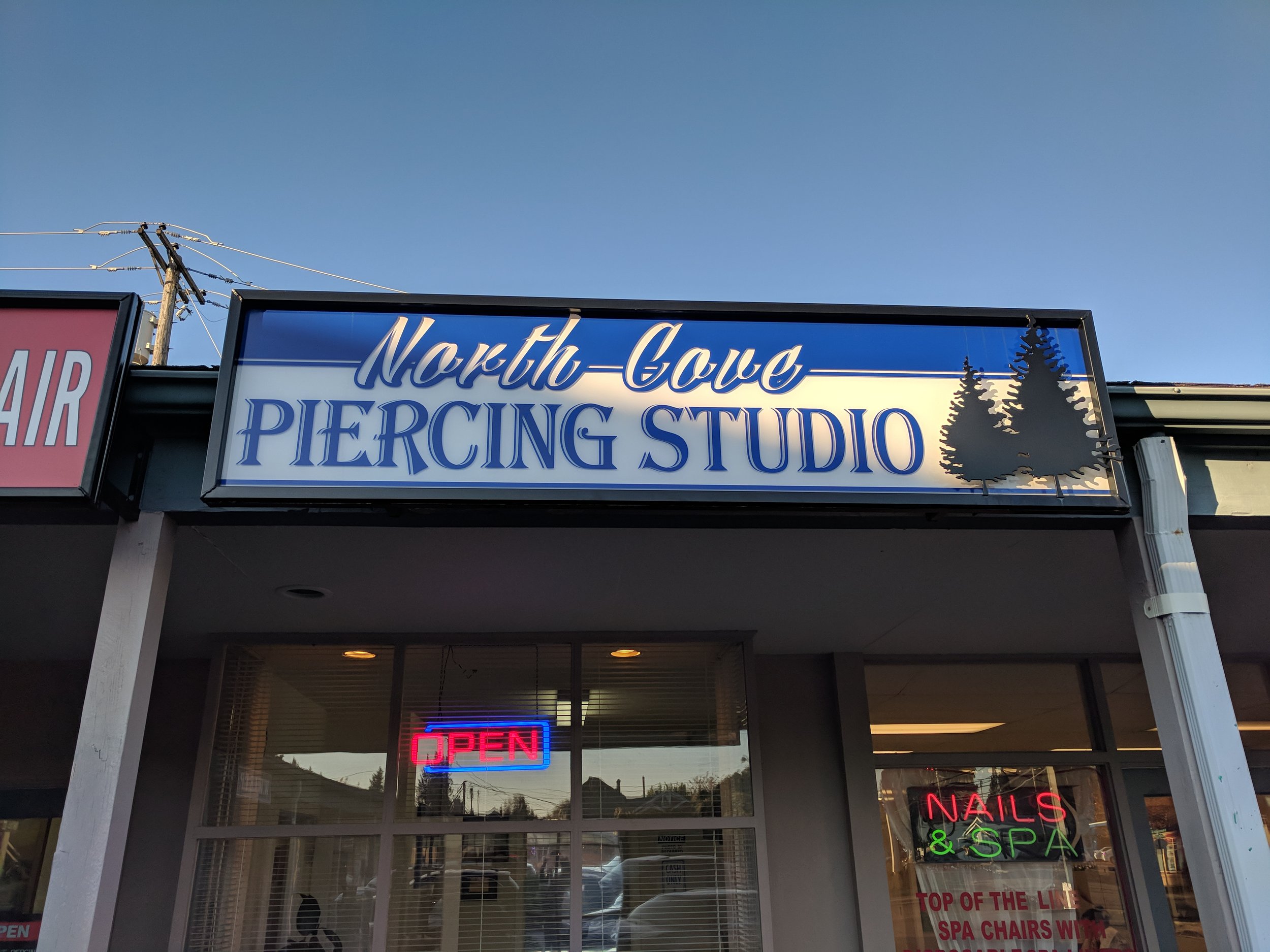 SA Studio_6th Ave Signage (3).jpg
