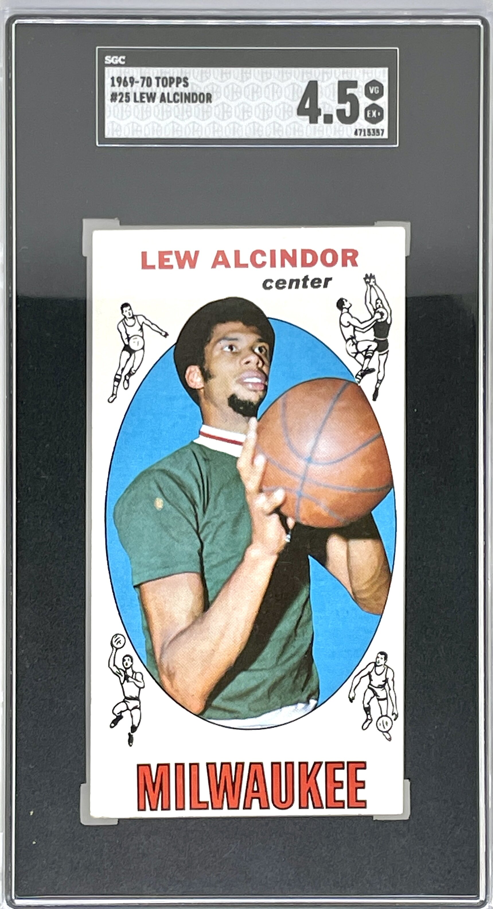 1969 Topps Lew Alcindor Kareem Abdul-Jabbar #25 RC Rookie Card SGC 4.5