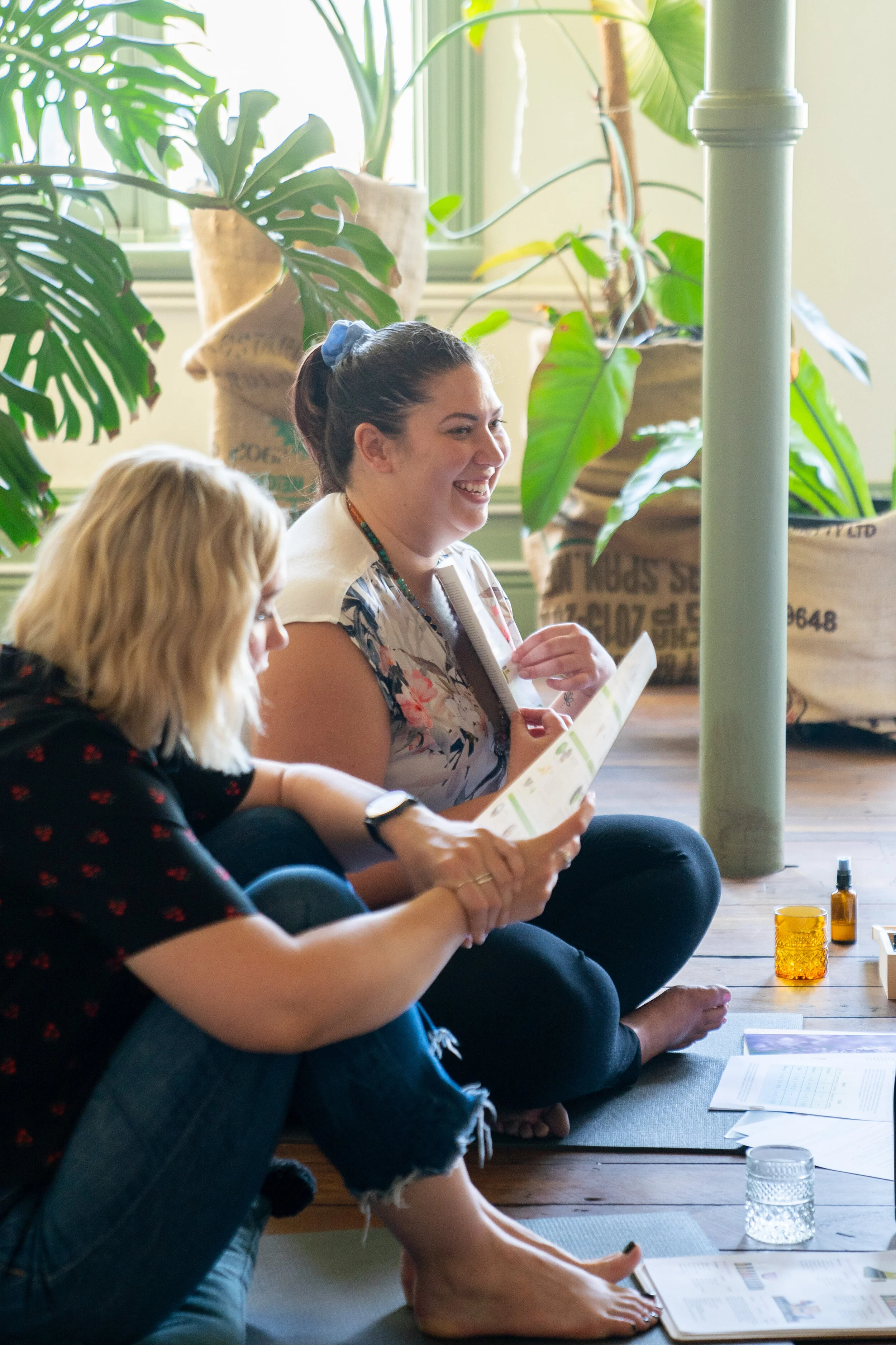 Intro to Essential Oils - with Chelsea Robinson