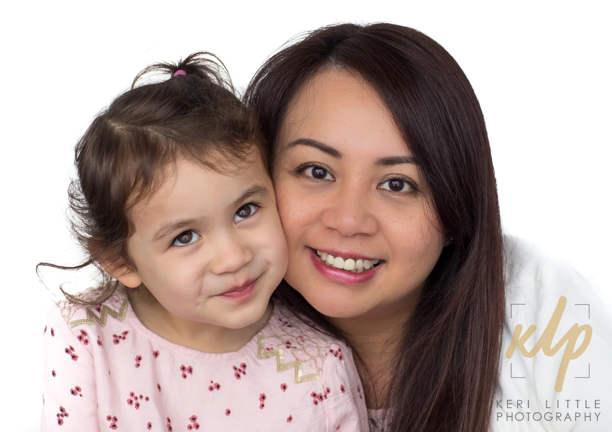 My obsession with mother and daughter images