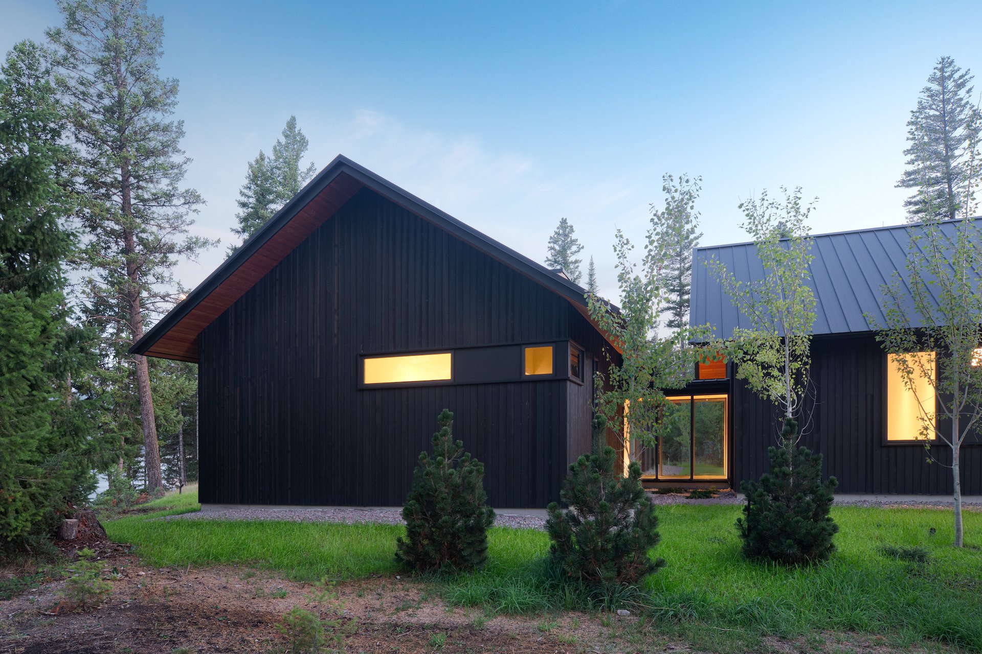 ASHLEY LAKE HOUSE WHITEFISH ARCHITECT WHITEFISH INTERIOR DESIGNER