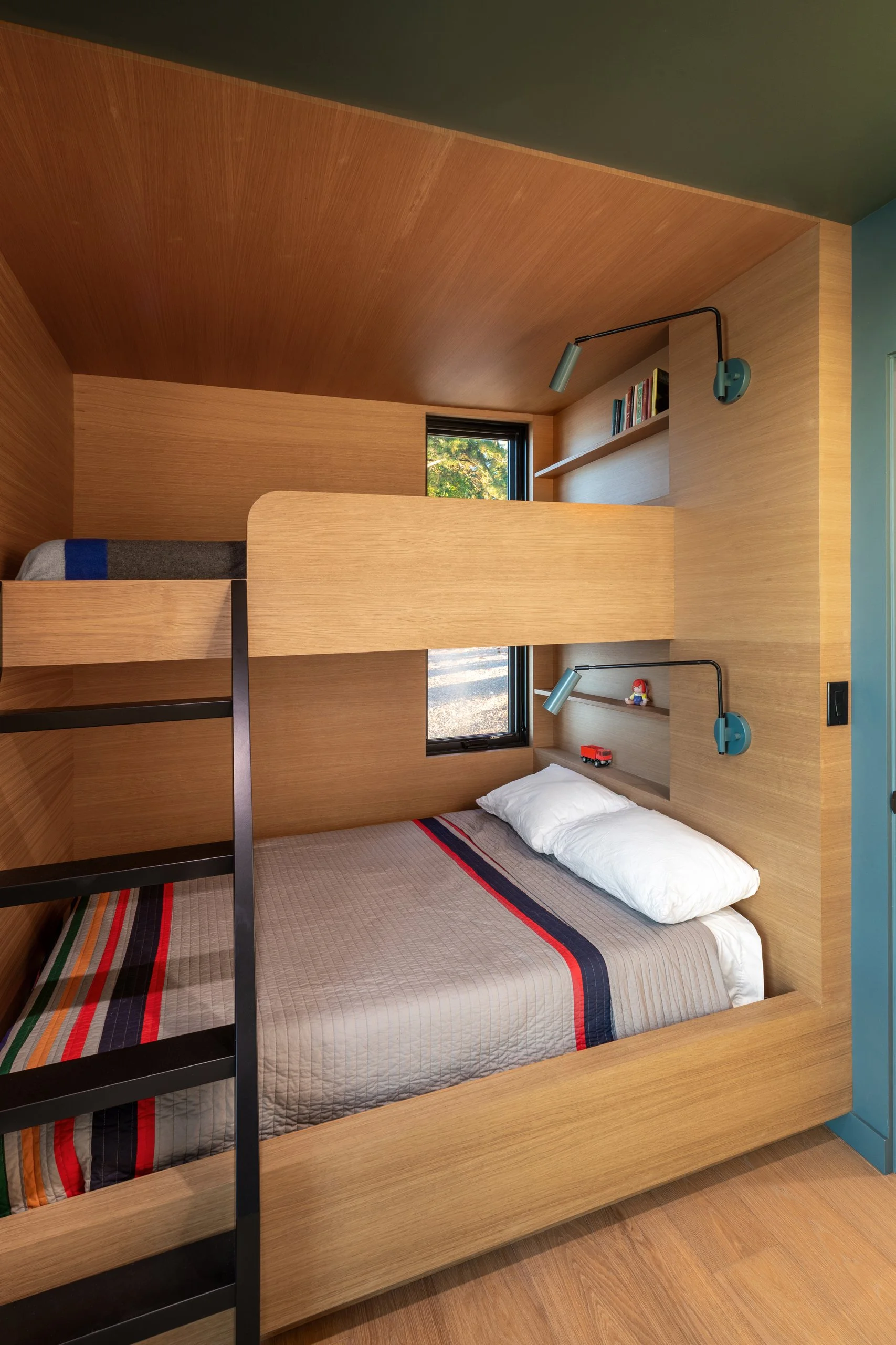 Bunk_Room_1.jpg