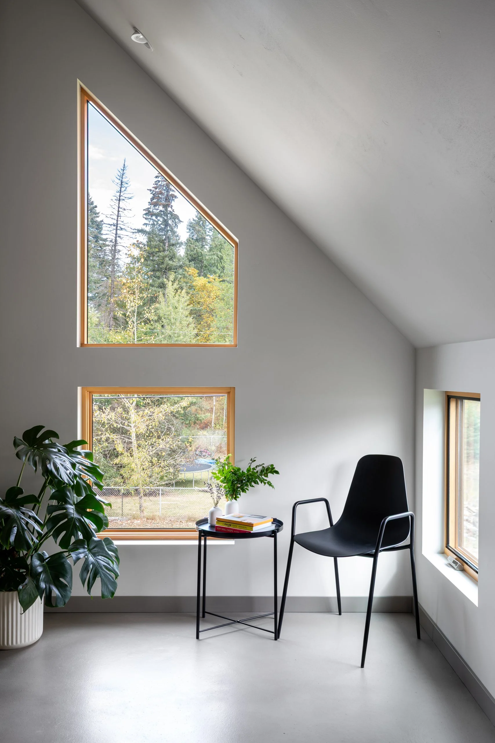 Chair_Window_1.jpg