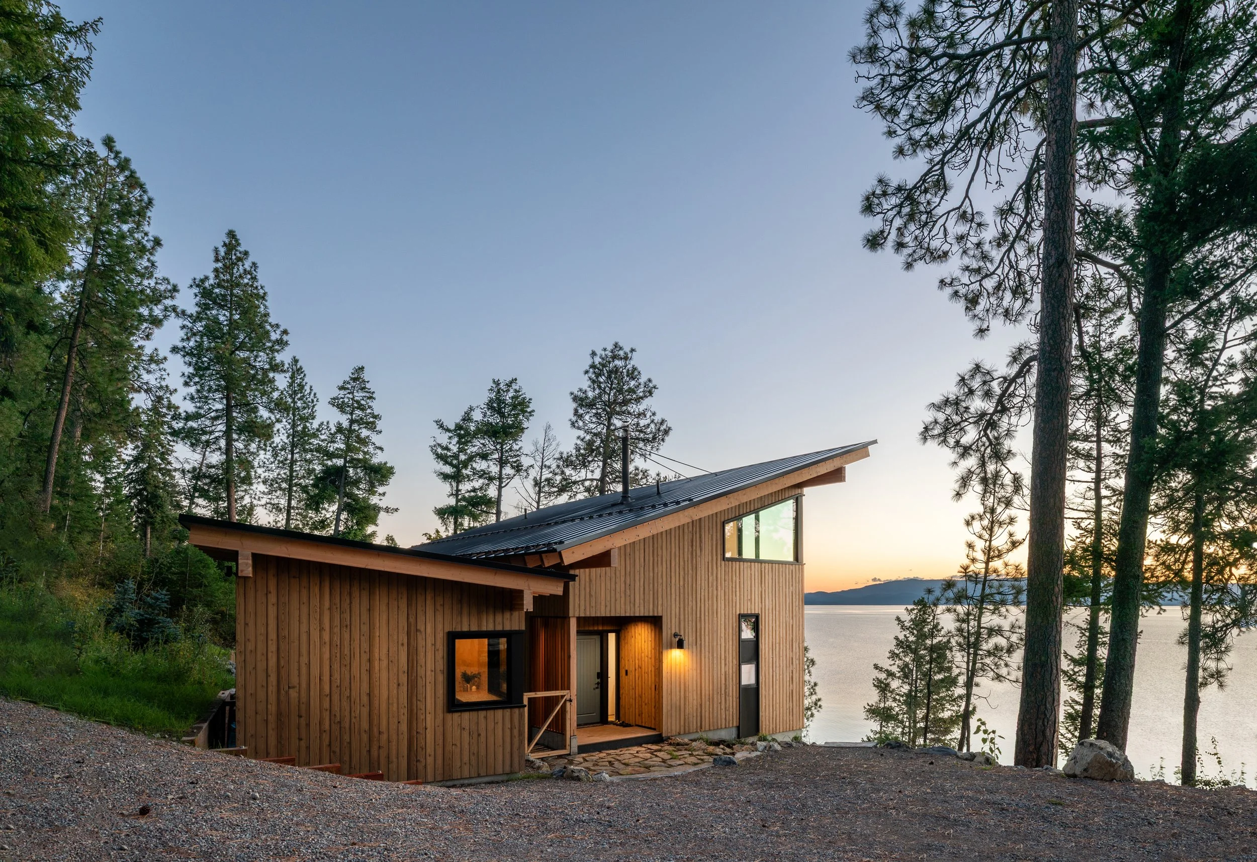 Exterior_Twilight_1.jpg
