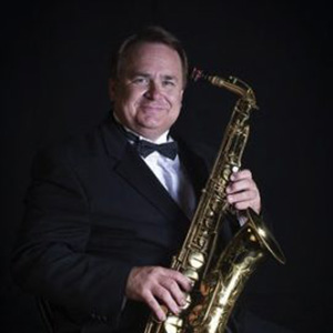 Darryl Winseman   Woodwinds, Horns, Piano  Darryl Winseman is a graduate of CSUN and has taught for over 20 years. Darryl's experience in Brass &amp; Woodwind has led him to playing nationally with many big bands, orchestras, and Motown acts.
