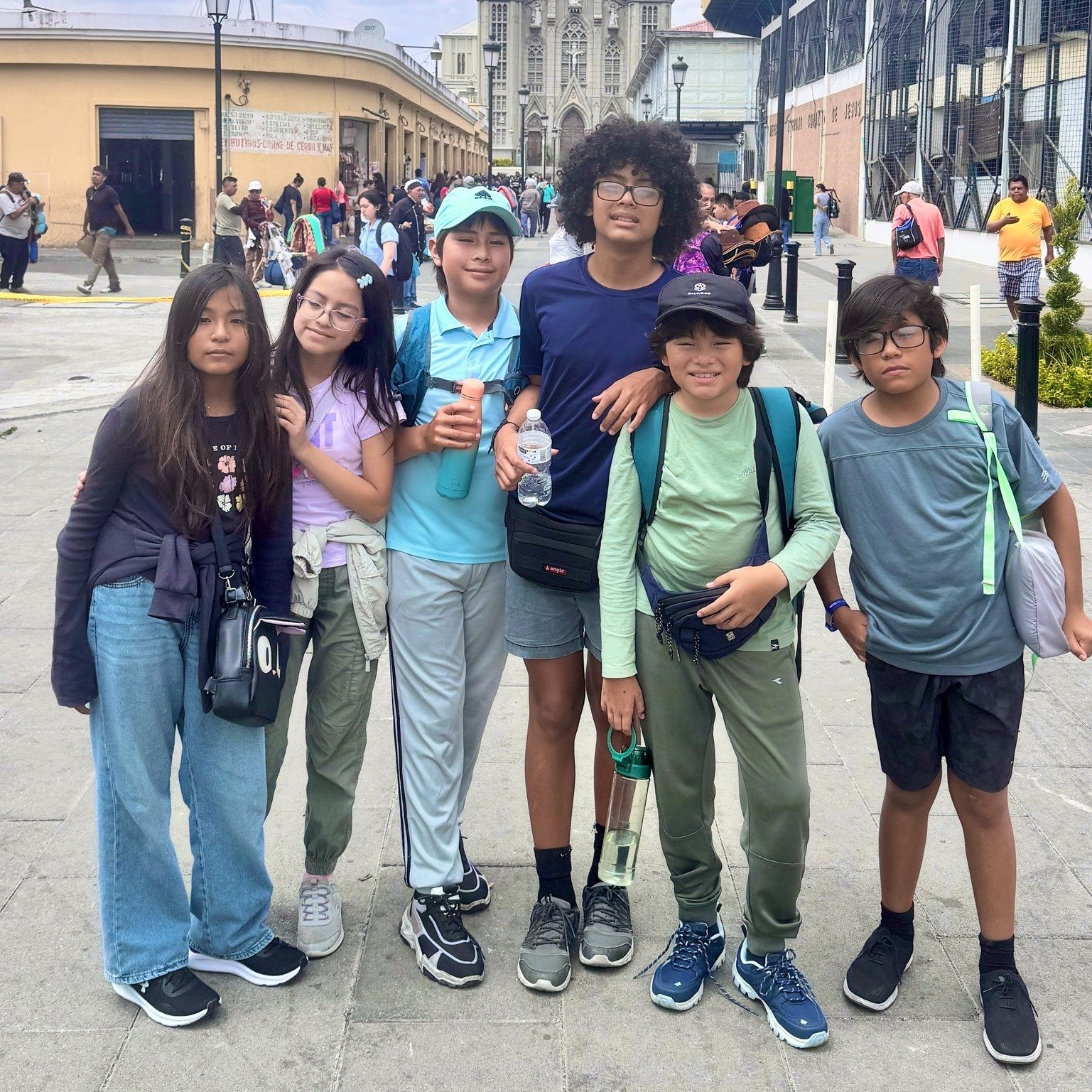 🛬 A group of Pumas from Studio Ascend has arrived in El Salvador to take part in the Acton Summit El Salvador 2026.

After exploring the city over the weekend, today they begin their visit to Acton Academy El Salvador, where they will participate in