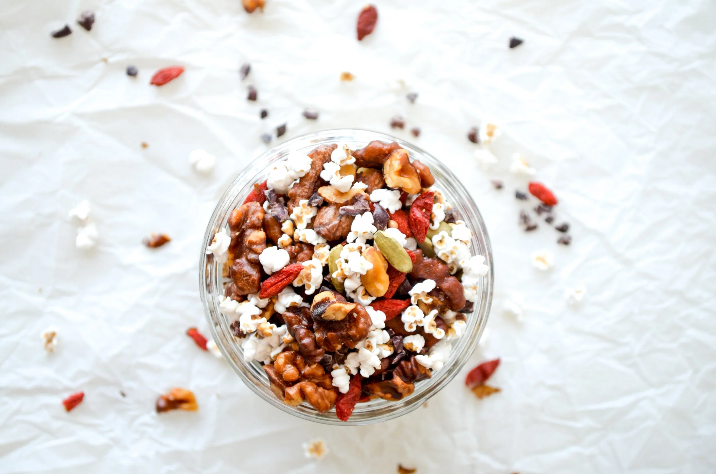 superfood trail mix // #ShiraRD #refinedsugarfree #SnacksbyShira #superfood