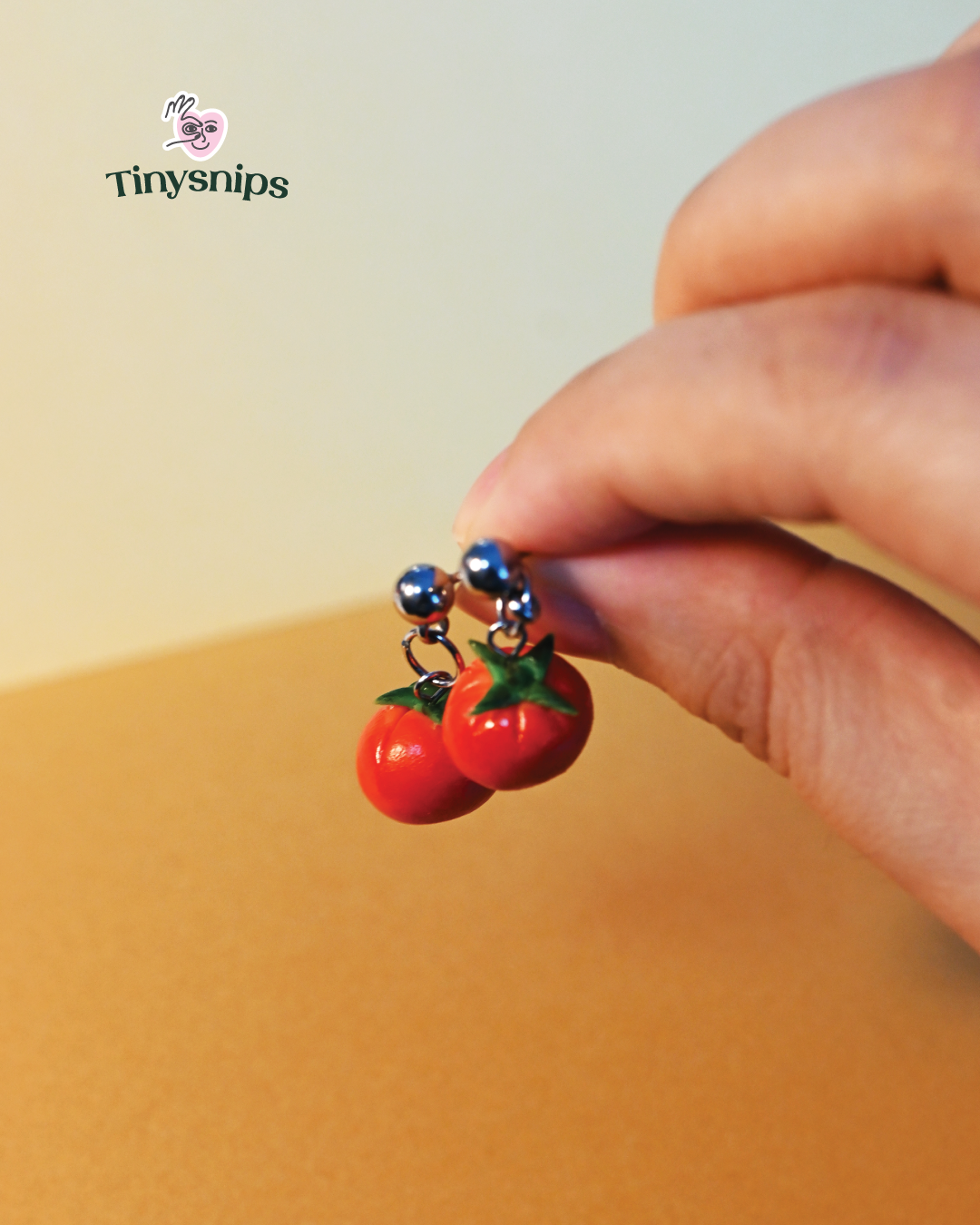 tomato-tinysnips-1.png
