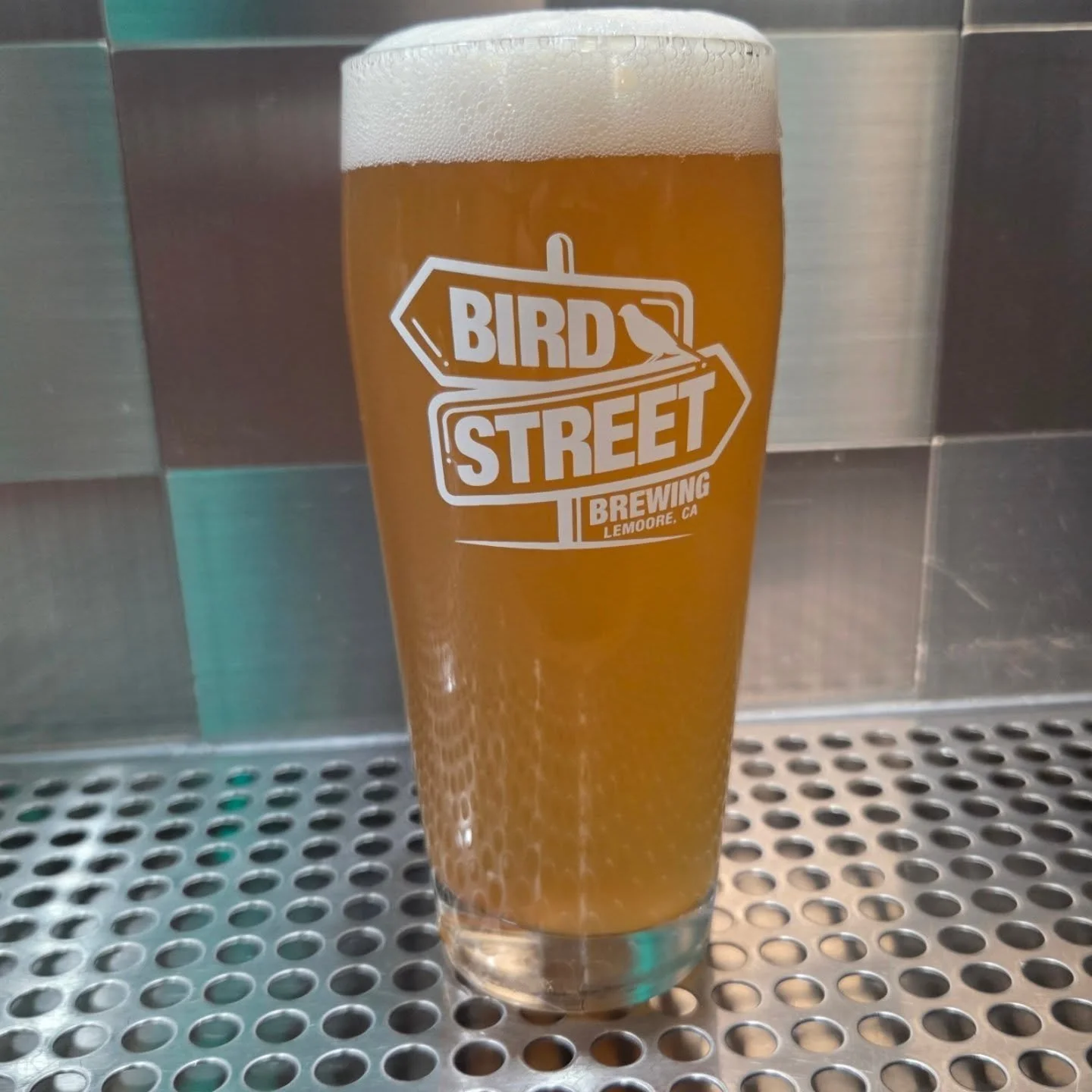 Hello! Trivia starts at 7pm tonight.
Come on in and enjoy our latest "Berry Blonde," which is a strawberry blonde but a bit mellower than our usual 3 Hours. It's more blonde than strawberry, but perfect for our changing weather.

See you so