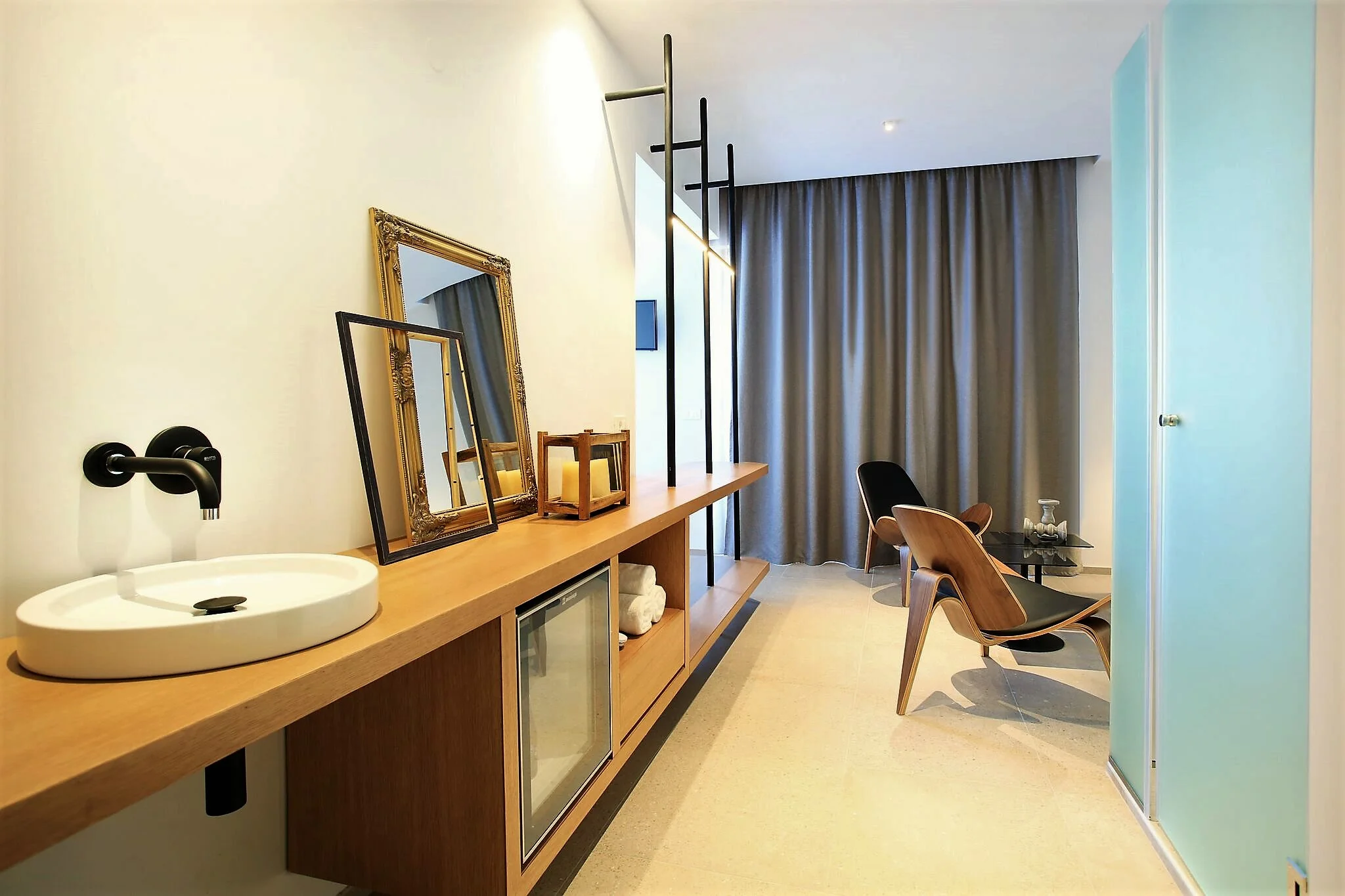 BS SUITES-TS1.jpeg