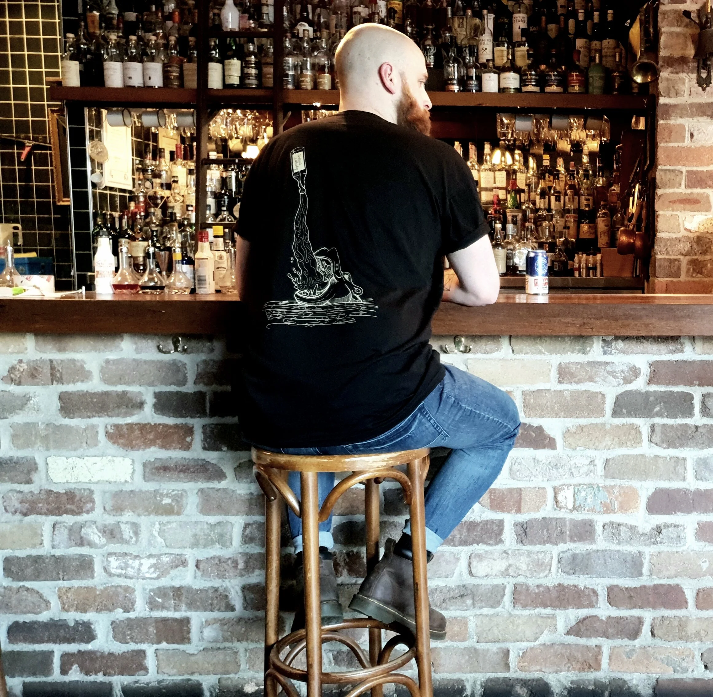 Barcrew T-Shirt: Cocktails and Whiskey