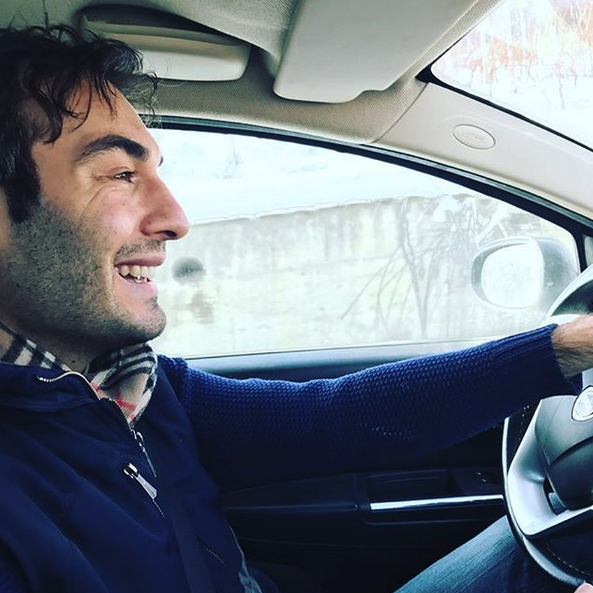 Driving past Burzi's part of the La Serra vineyard in La Morra with @albertoburzi after visiting the winery. Burzi holdes some very fine plots, indluding the 85 y old wines in Capalot, and Alberto approaches these sites with respect and passion. 