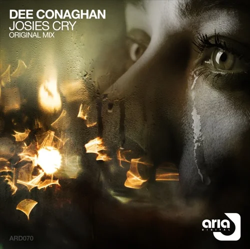 DEE C 02.jpg