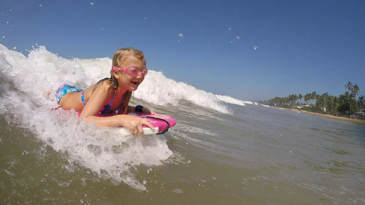 Julia Bodyboard5_1.jpg