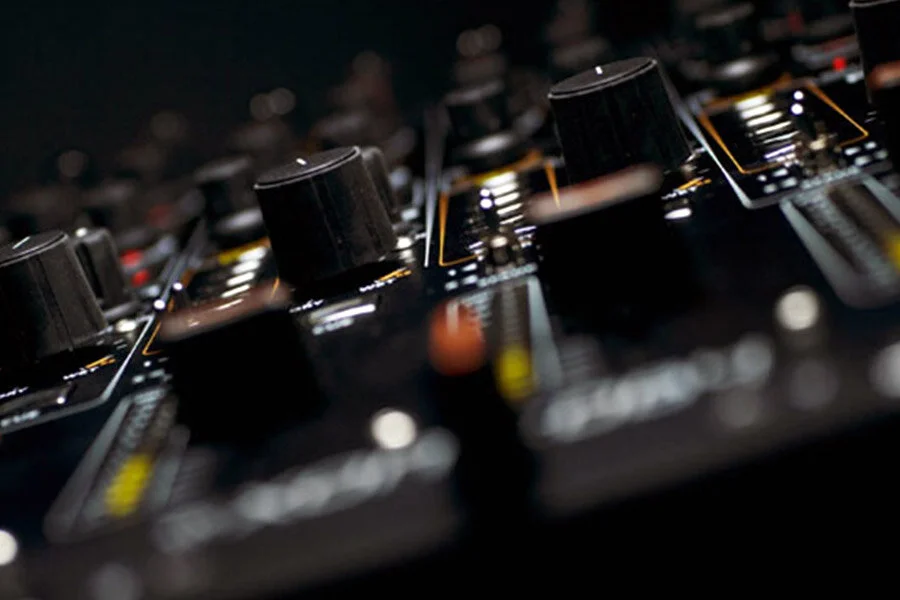 Mixer.jpg