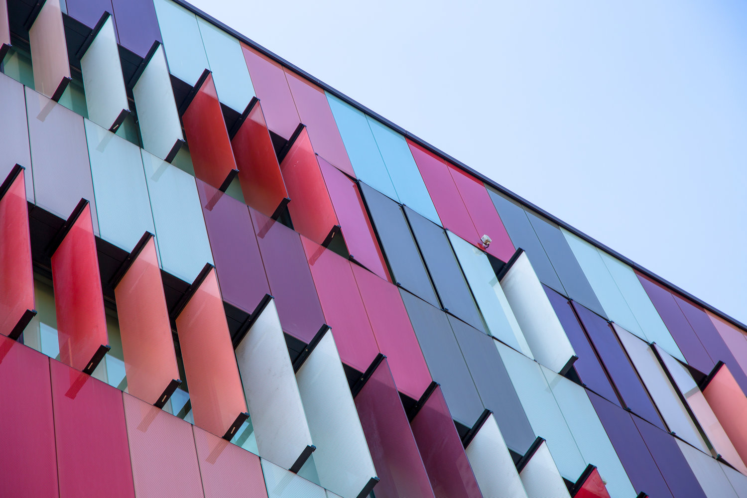 Textured Powder Coatings in Architectural Applications - TIGER