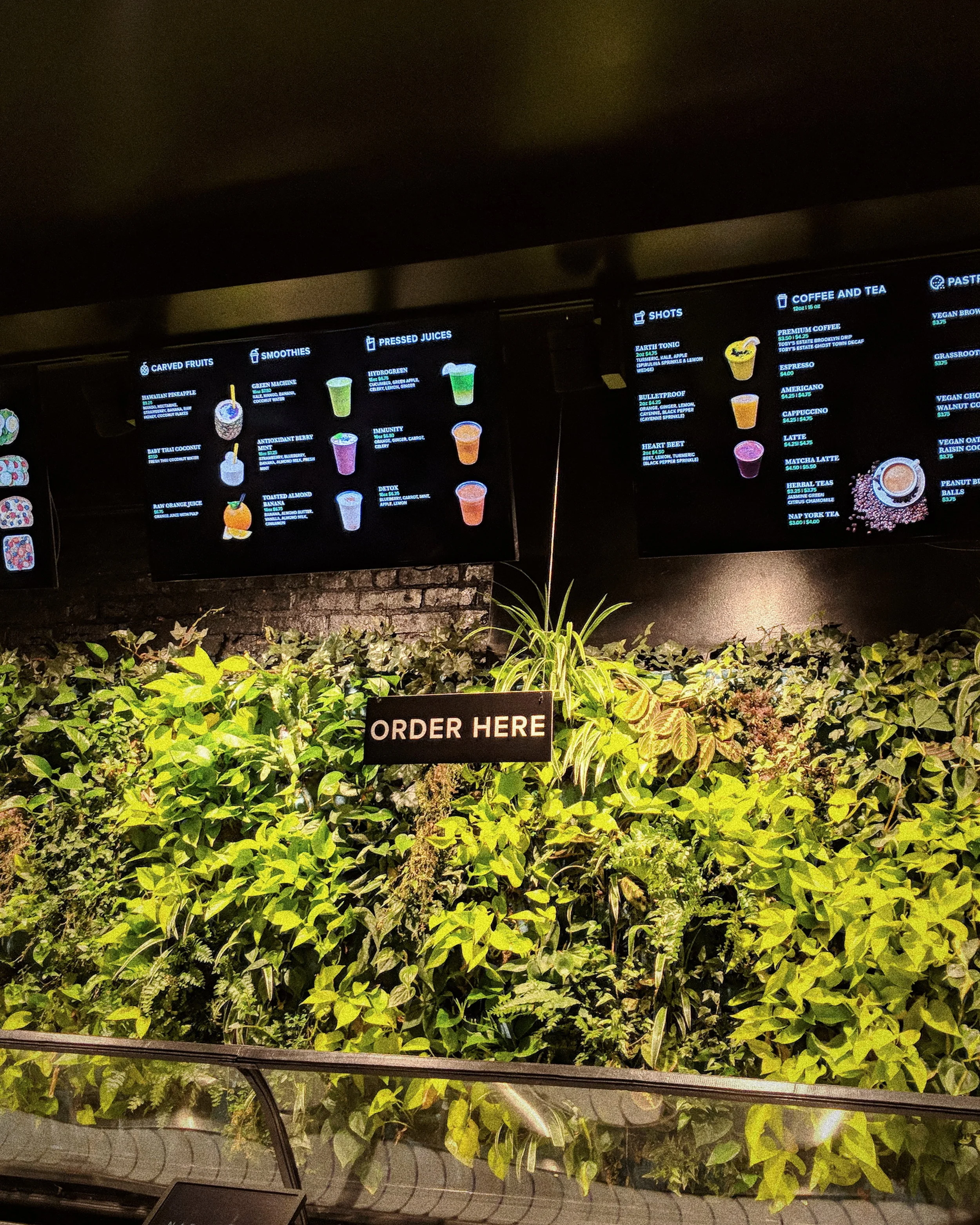 The moving belt with live plant wall.