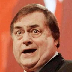 John Prescott amazed upon seeing the Trilithion
