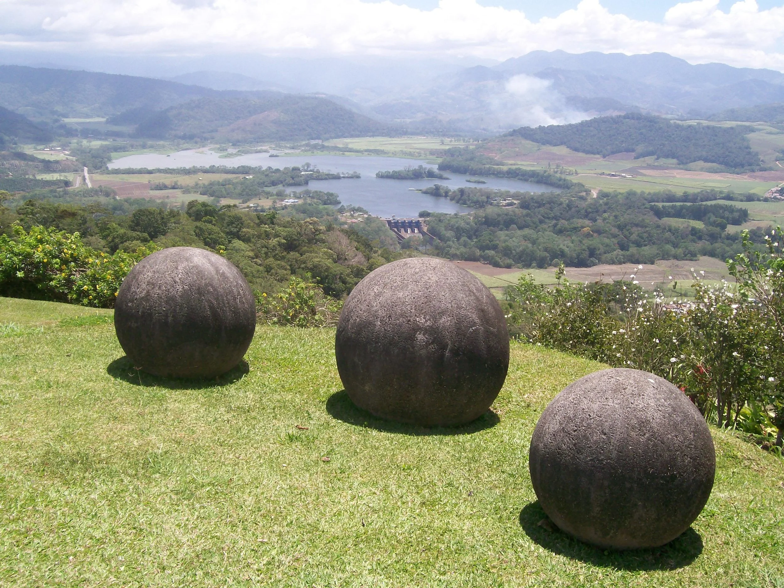 Costa Rican Sphere's