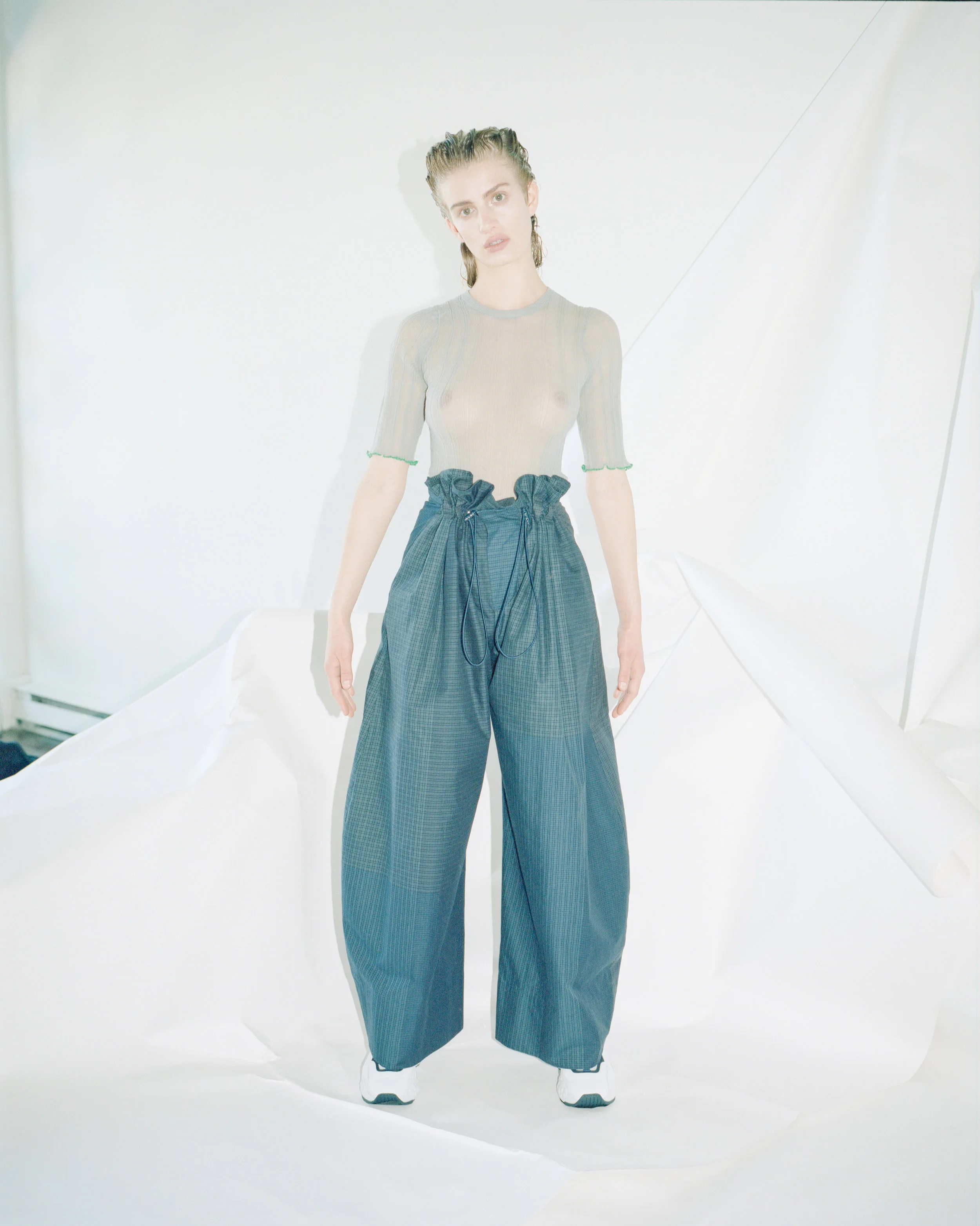 LeMILE-White-9_small.jpg