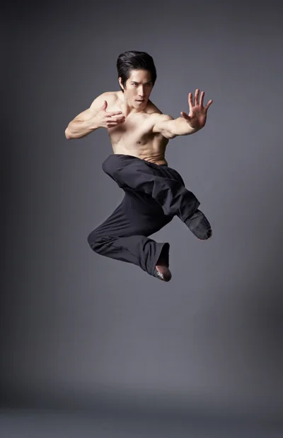 SW-KUNG-FU-Cole-Horibe-as-Bruce-Lee-by-Gregory-Costanzo-02.jpg
