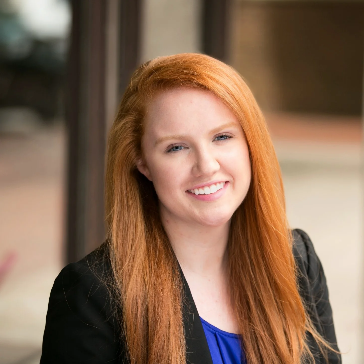 Erickson_Sarah_picture_square.jpg