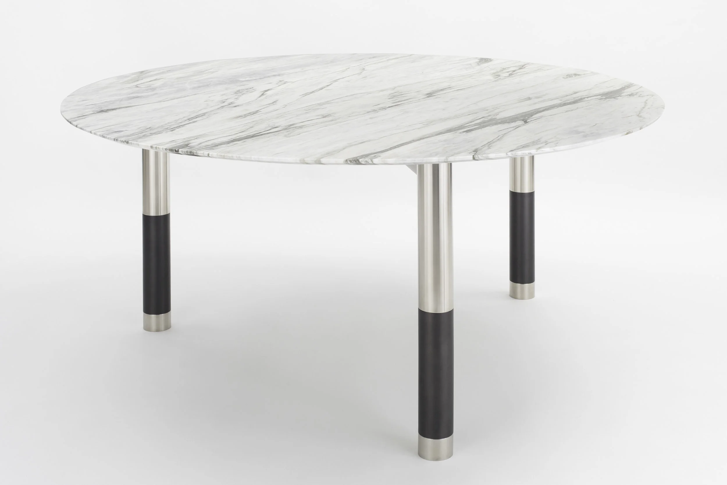 Avram_Rusu_Nova_Round_Dining_Table_1.jpg