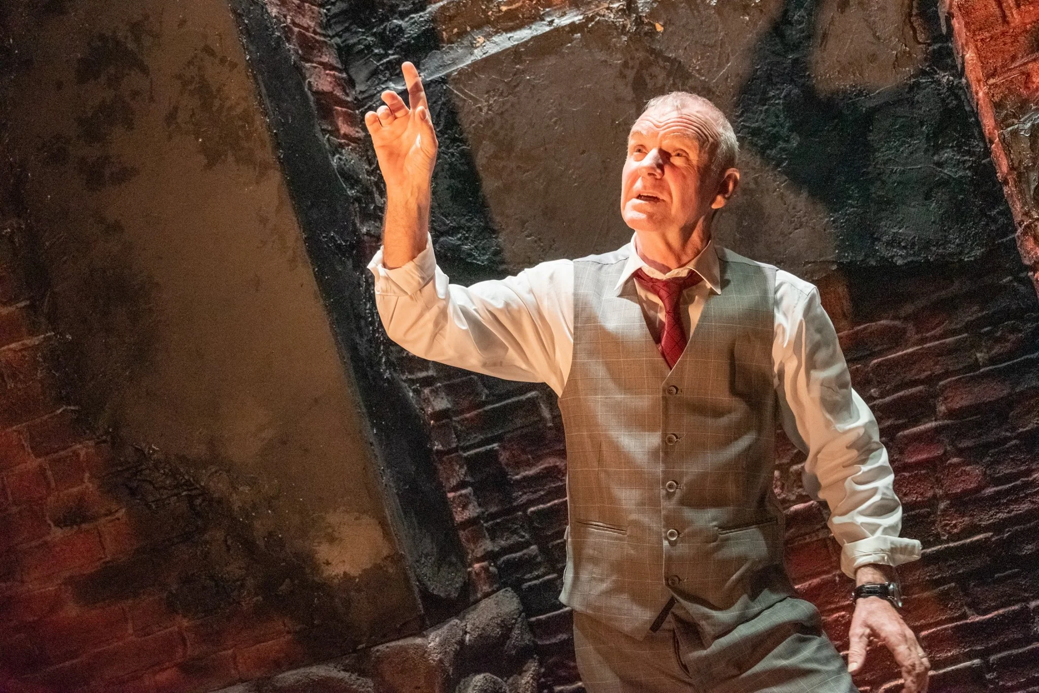 the smuggler - Boston Playwrights' Theatre