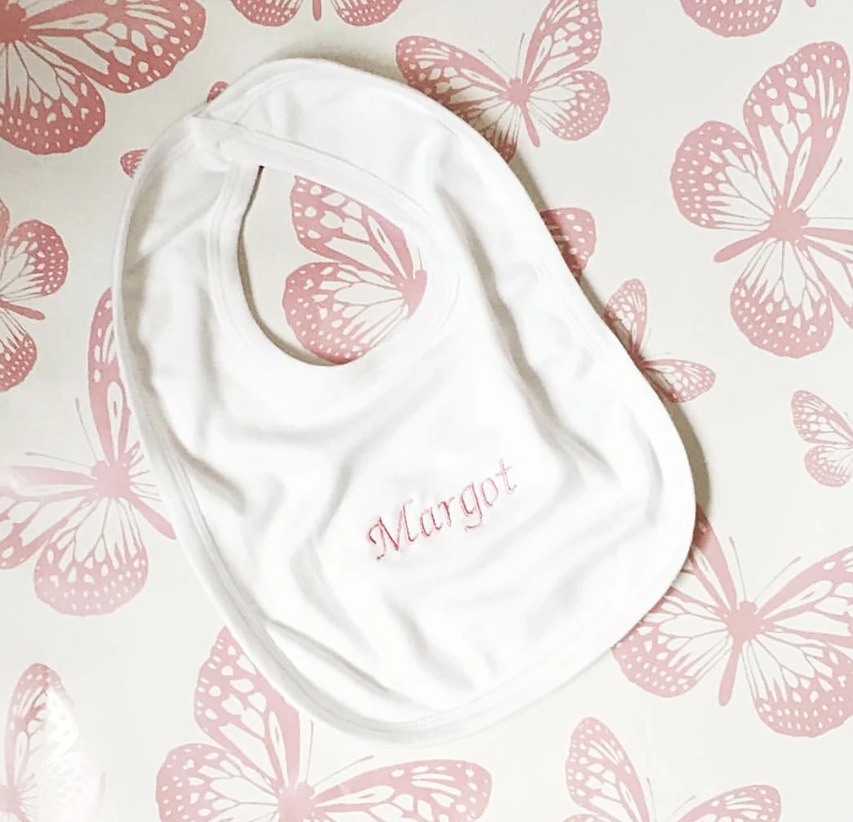 bb plain bib 1.PNG