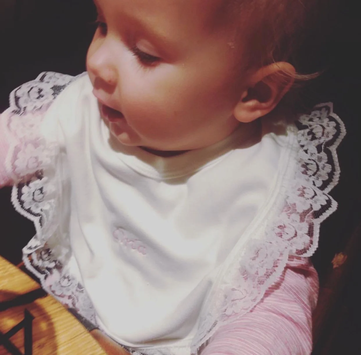 bb lace bib 1.PNG