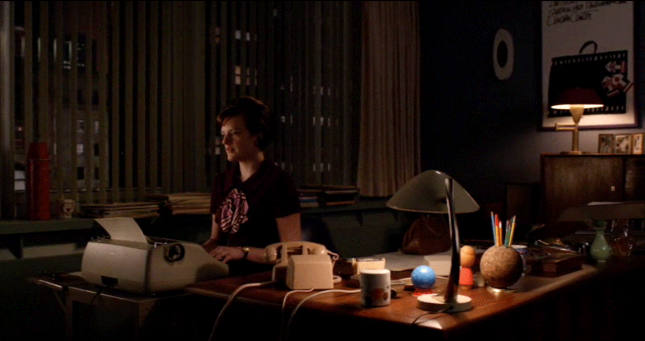 peggy_typing2.gif