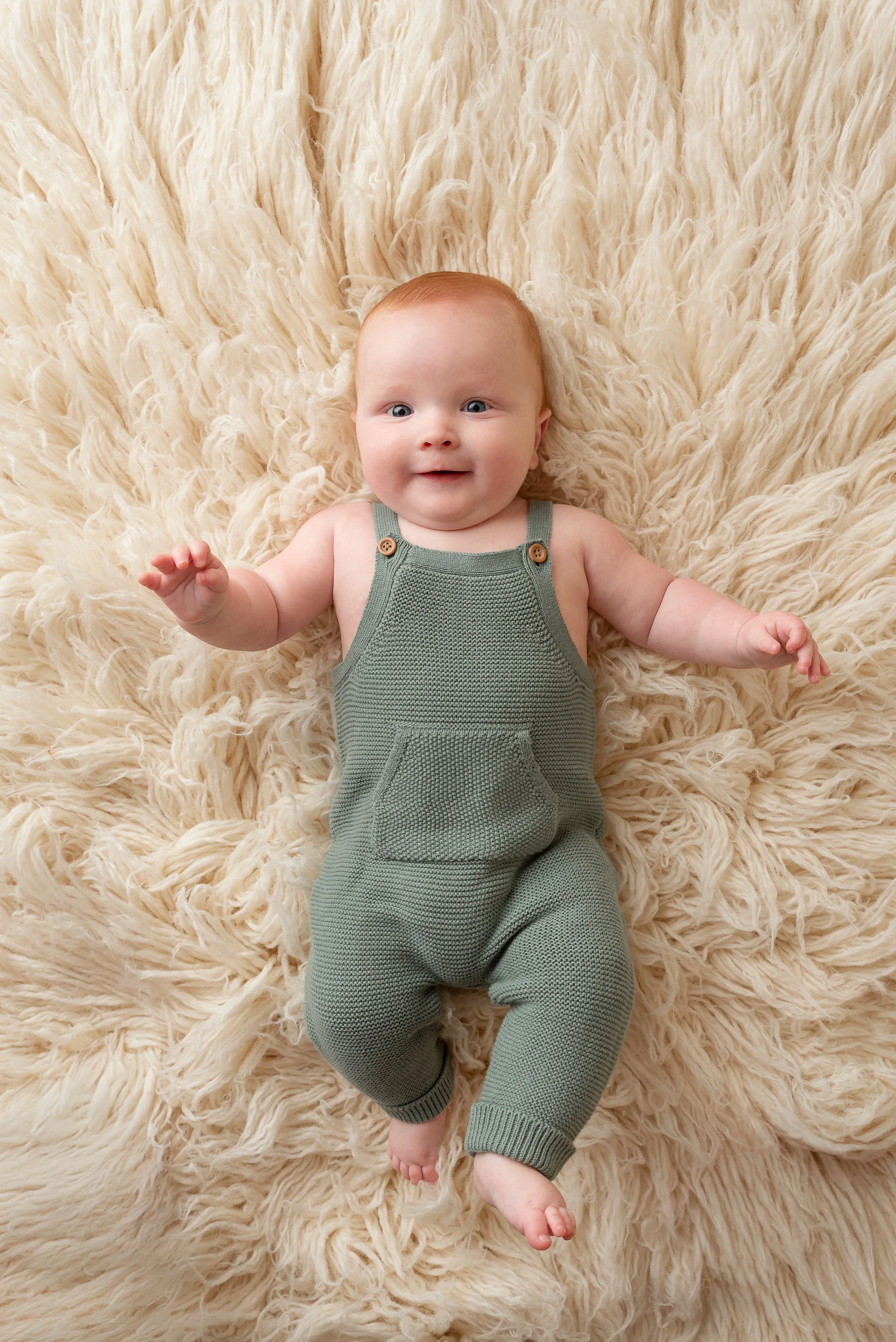 Oliver--6mo-11.jpg