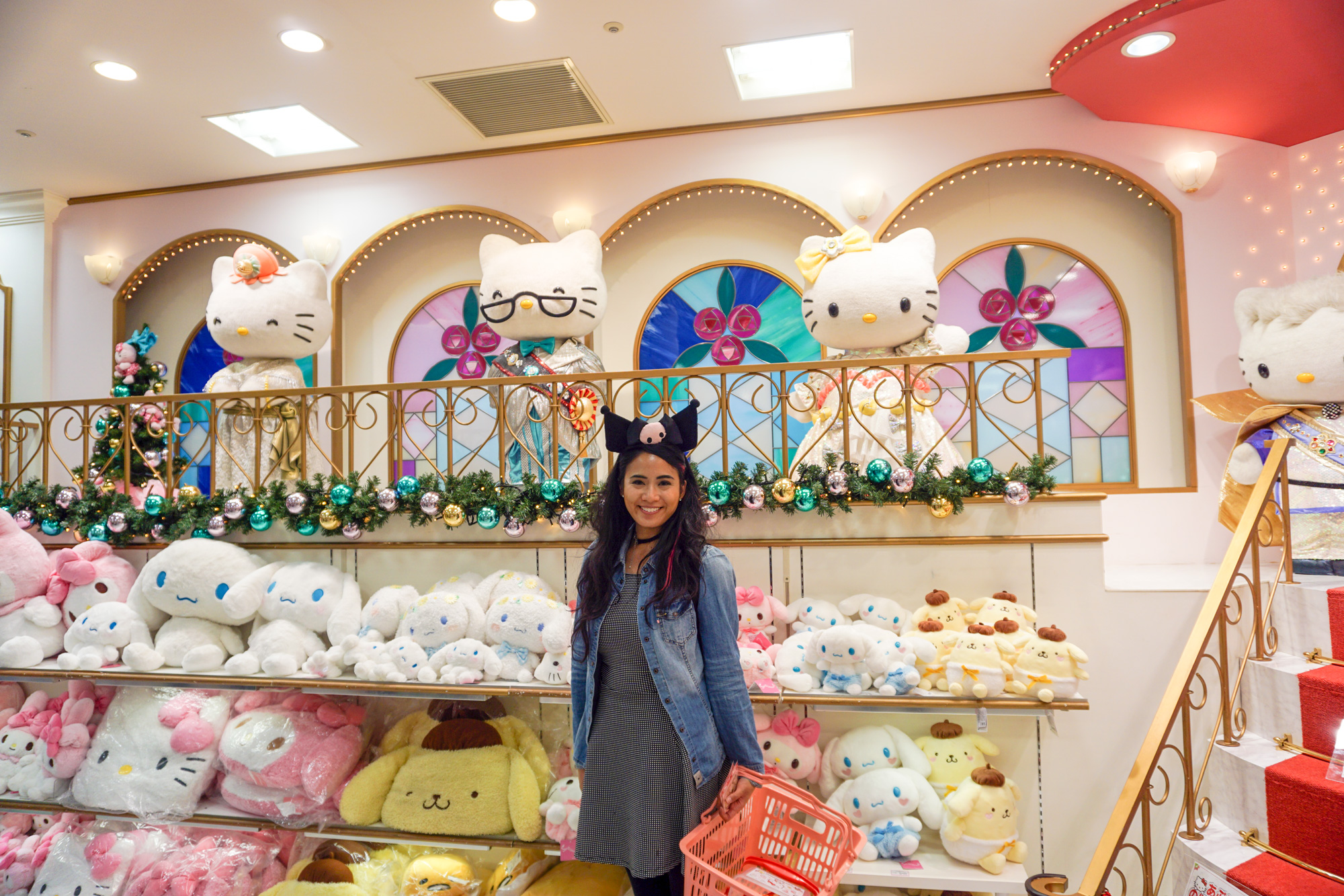 TOKYO EATS: Sanrio Puroland — Deets On Eats