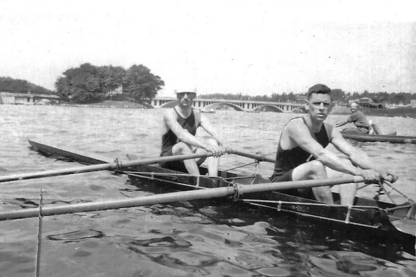 Cary (bow) and William Faulkner (stroke).