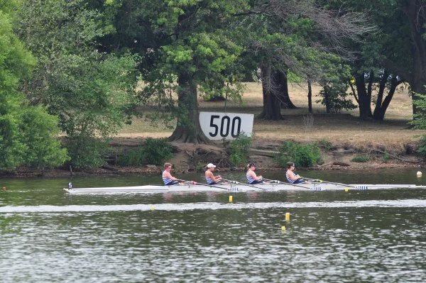 Women’s 4-