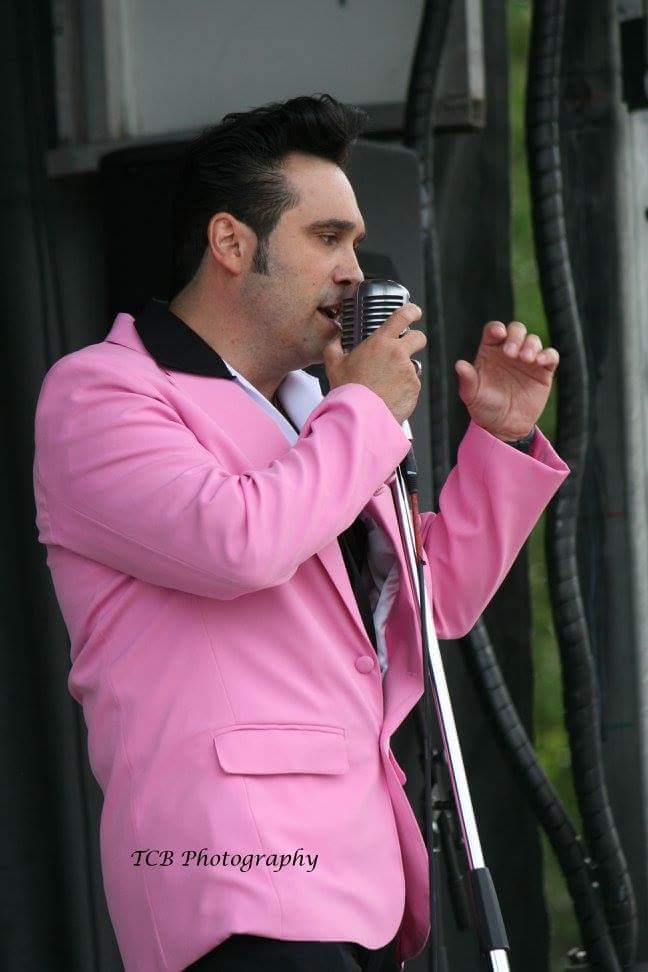 Vic deSousa-PinkJkt.jpg