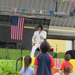 Rich  Purnell _ Hawaiian Elvis 6.jpg